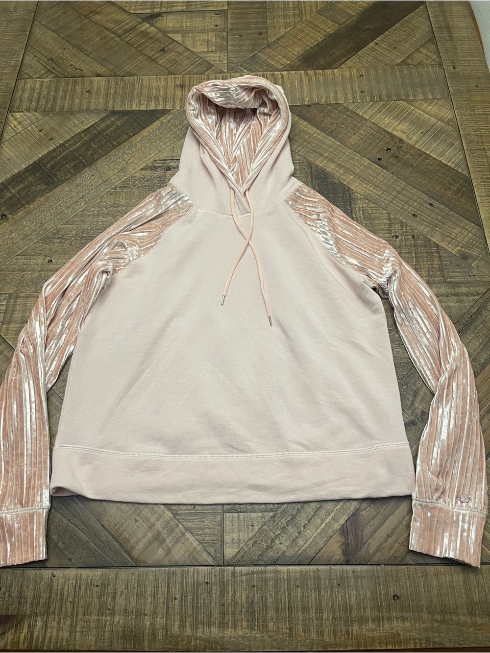 CALIA by Carrie Underwood Effortless Velvet Plisse Sleeve Hoodie Pink Size M